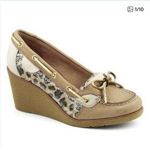 Sperry Top Sider Goldfish Wedge Heels Shoes Size 9 Leopard Sequin Leather Beige